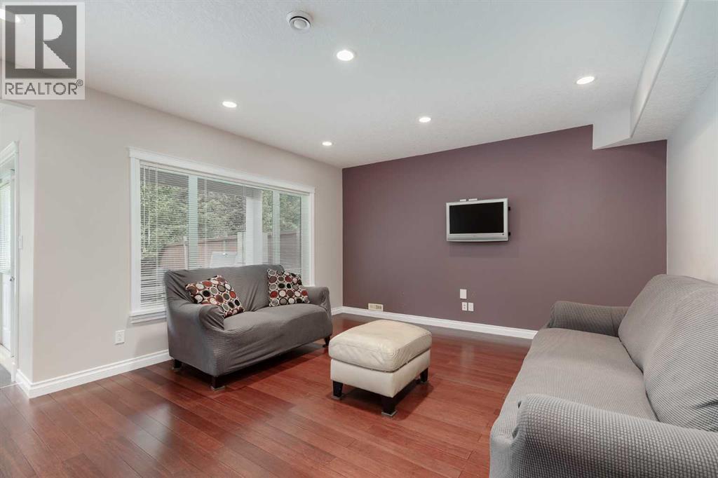 Single Family House for Sale in  Hidden Creek Point NW Hidden Valley Calgary 