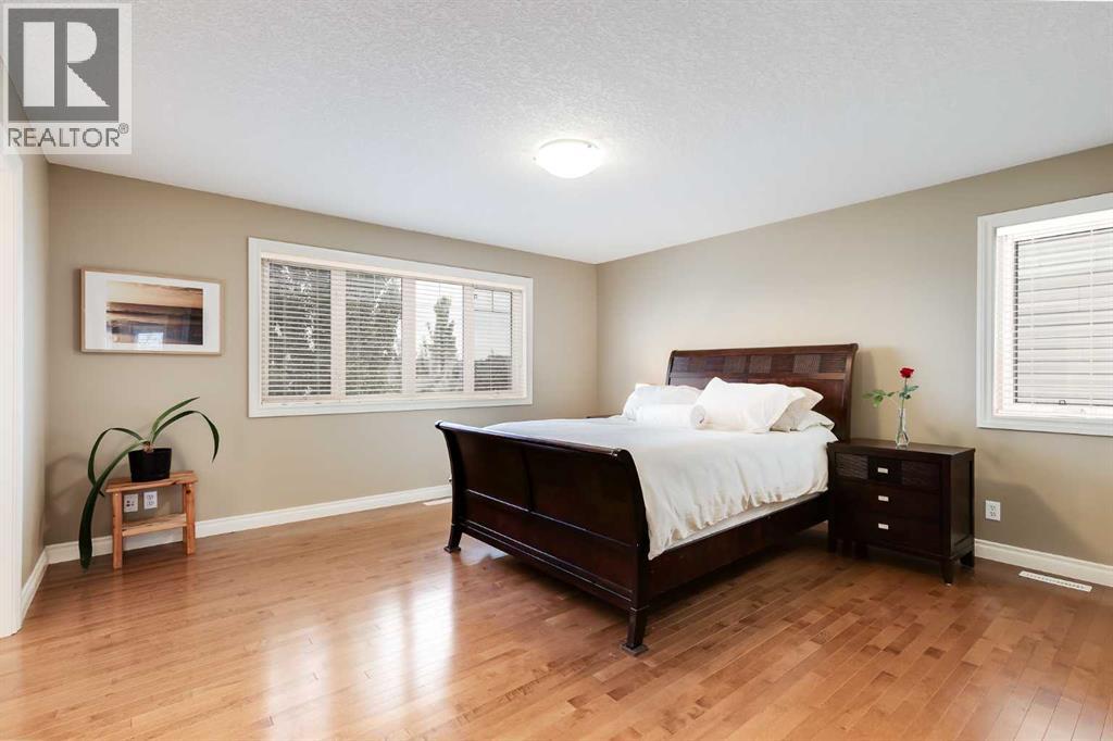 Single Family House for Sale in  Hidden Creek Point NW Hidden Valley Calgary 