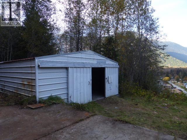 Vacant Land in Bella Coola - Image 16