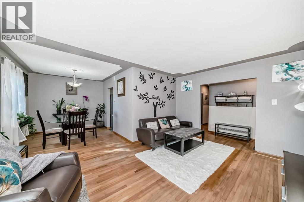 Single Family House Bungalow for Sale in  A Street NE Mayland Heights Calgary 