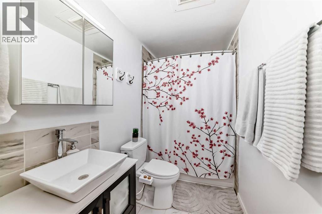 Single Family House Bungalow for Sale in  A Street NE Mayland Heights Calgary 