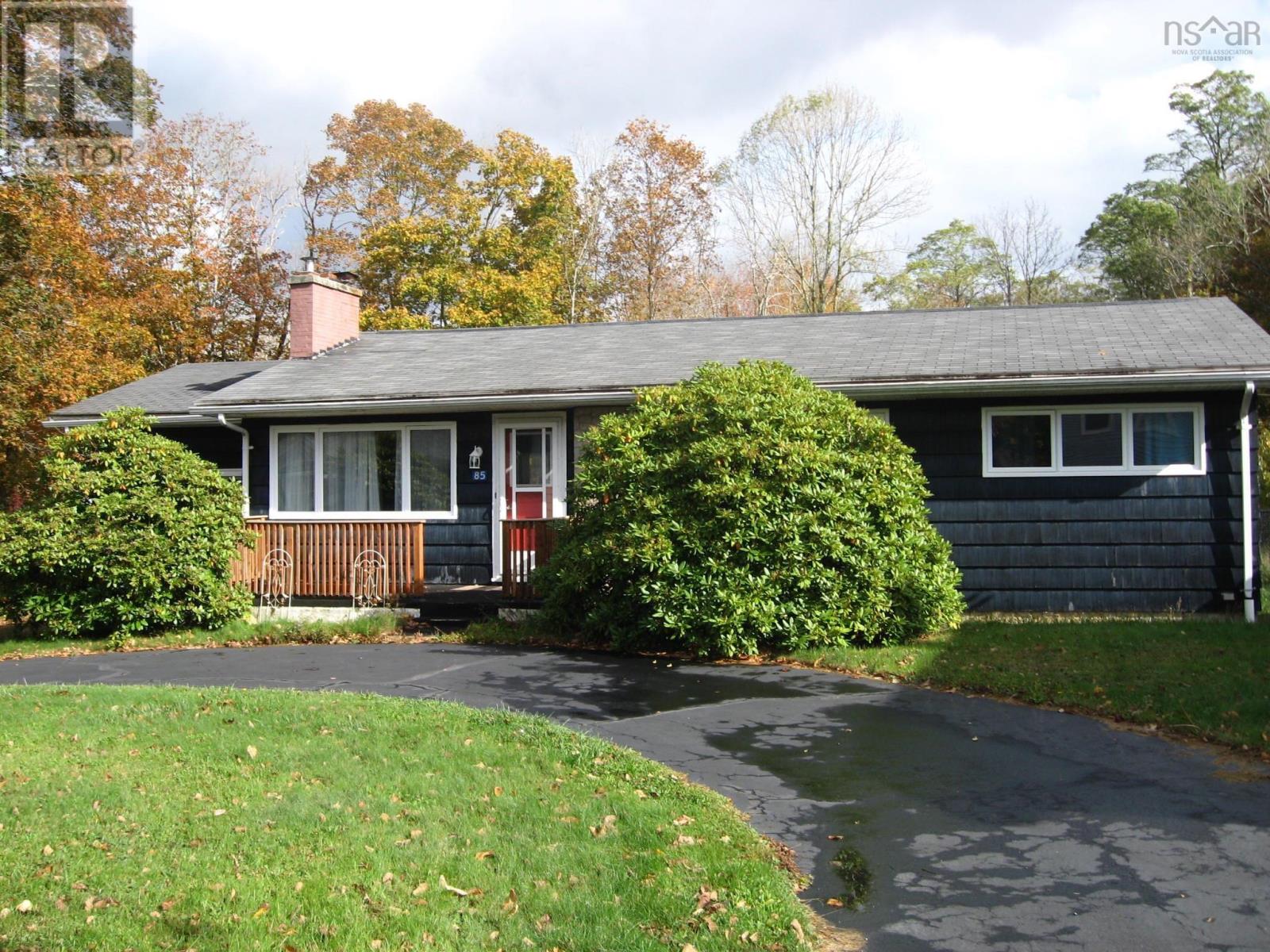 Property photo of 85 School Street