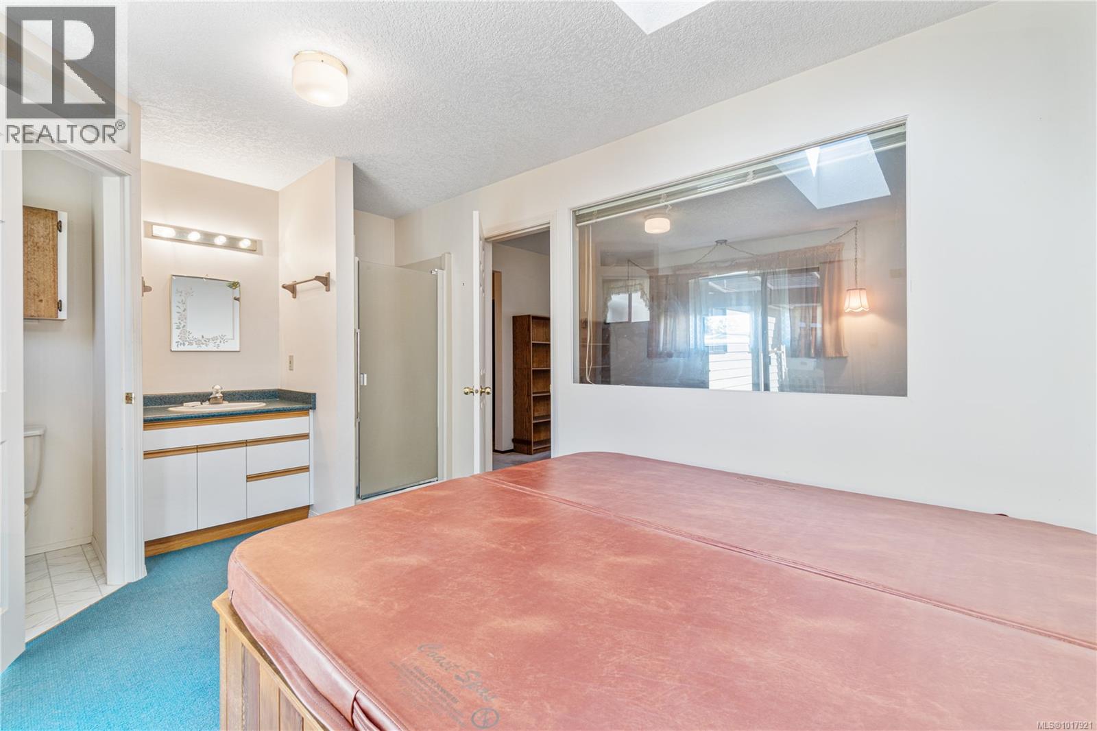 7431 Andrea Cres, Lantzville