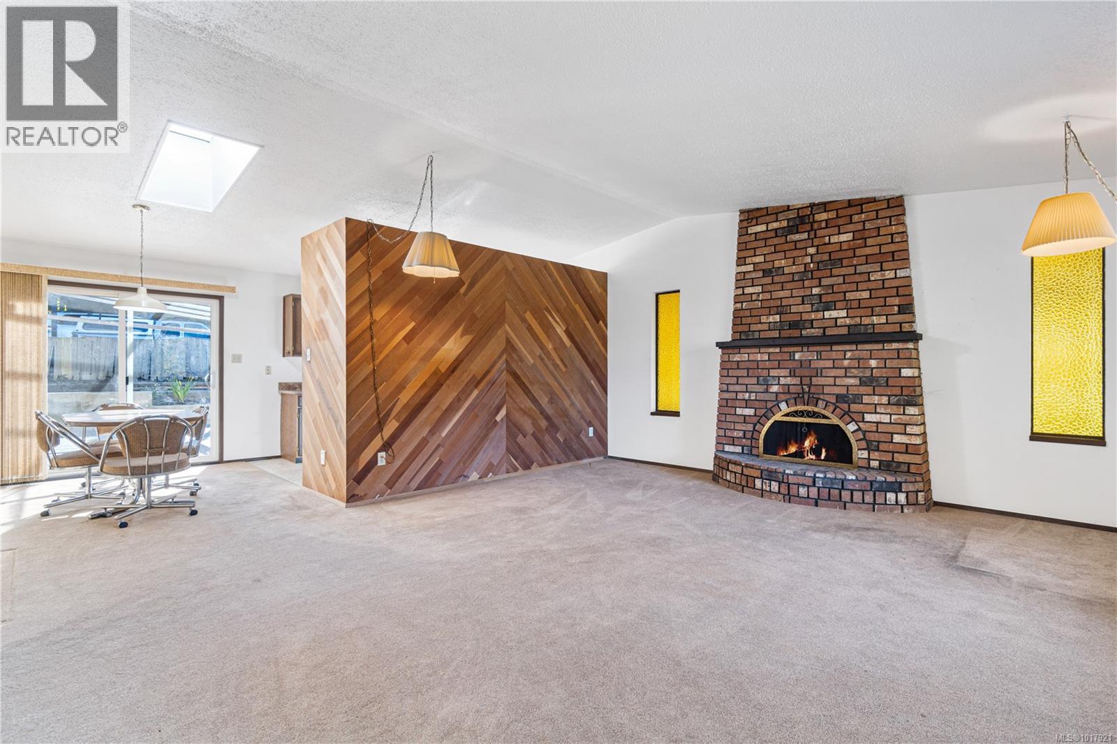 7431 Andrea Cres, Lantzville