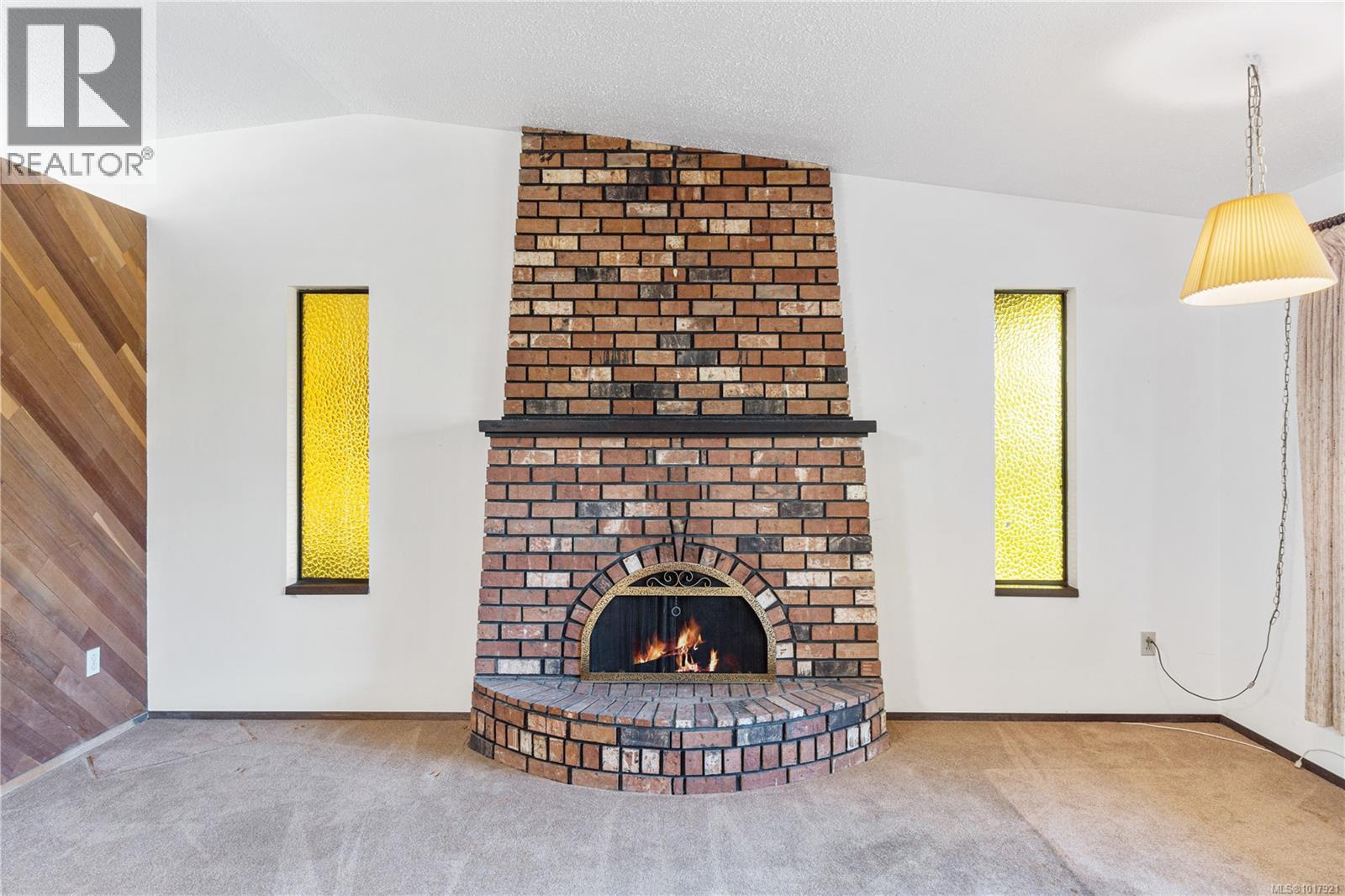 7431 Andrea Cres, Lantzville