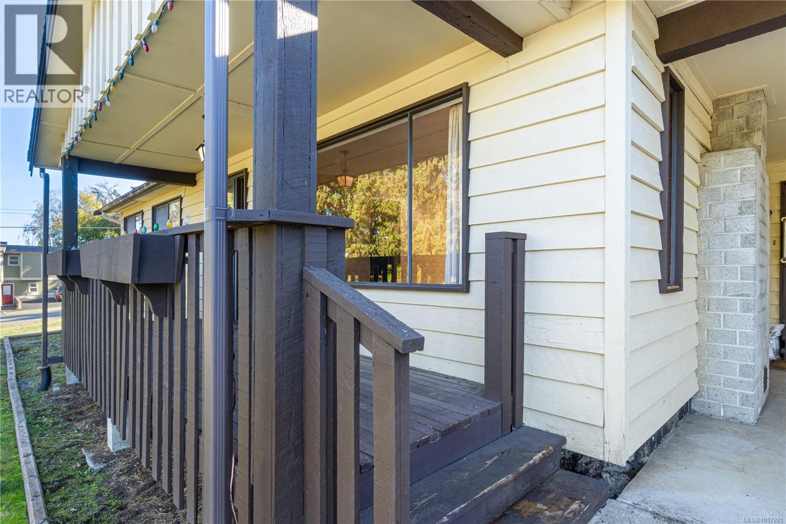 7431 Andrea Cres, Lantzville