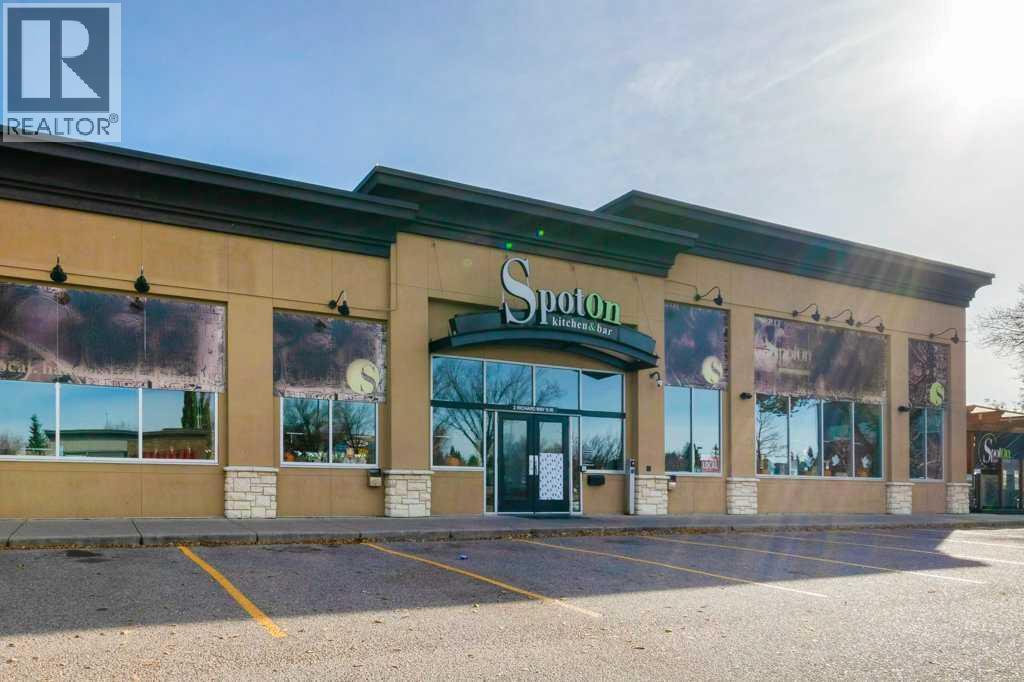 Single Family House for Sale in   Richard Court SW Lincoln Park Calgary 