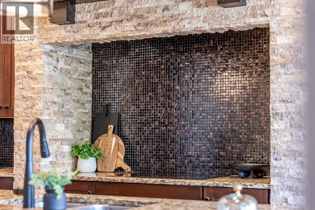 Single Family House for Sale in  Quarry Way SE Douglasdale/Glen Calgary 