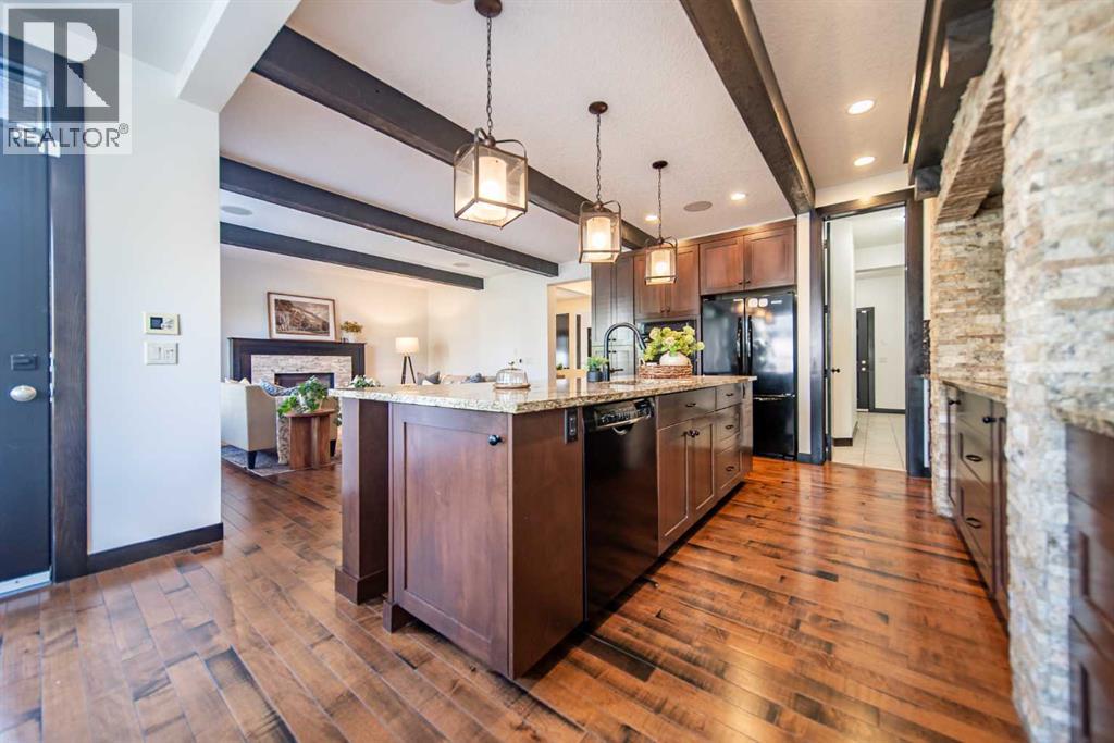 Single Family House for Sale in  Quarry Way SE Douglasdale/Glen Calgary 