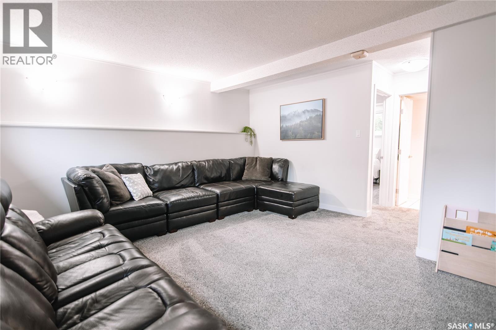 Single Family House for Sale in  Princess STREET Regina 