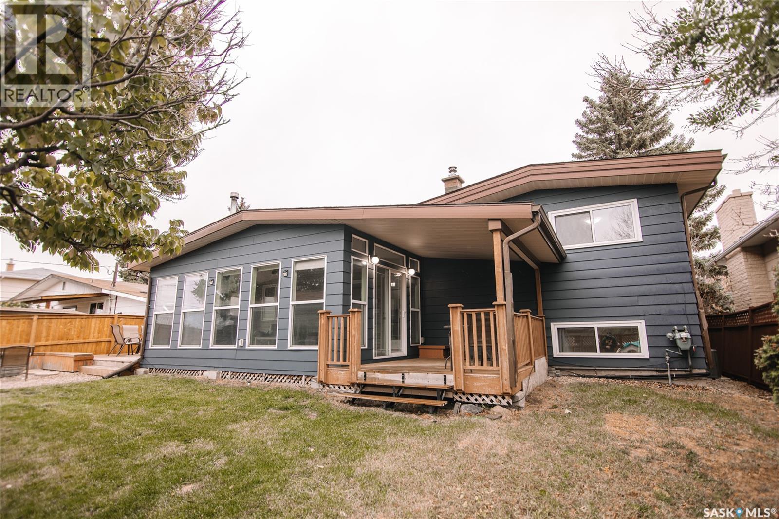 Single Family House for Sale in  Princess STREET Regina 