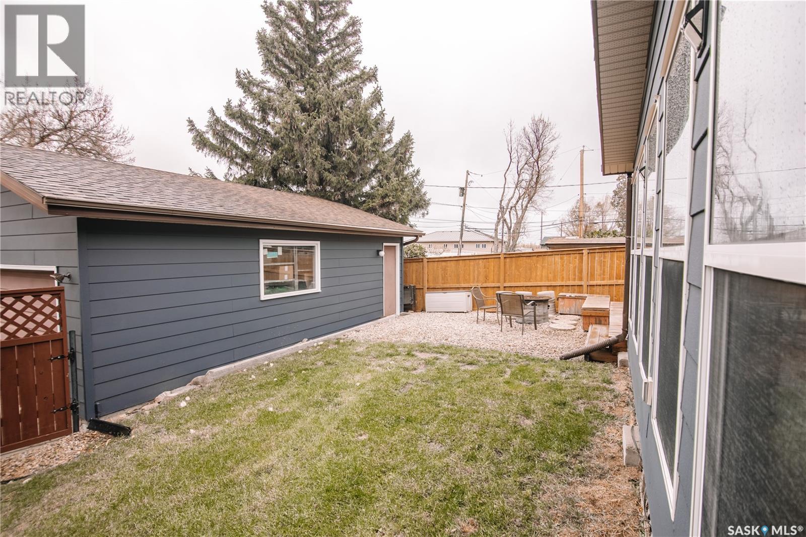 Single Family House for Sale in  Princess STREET Regina 