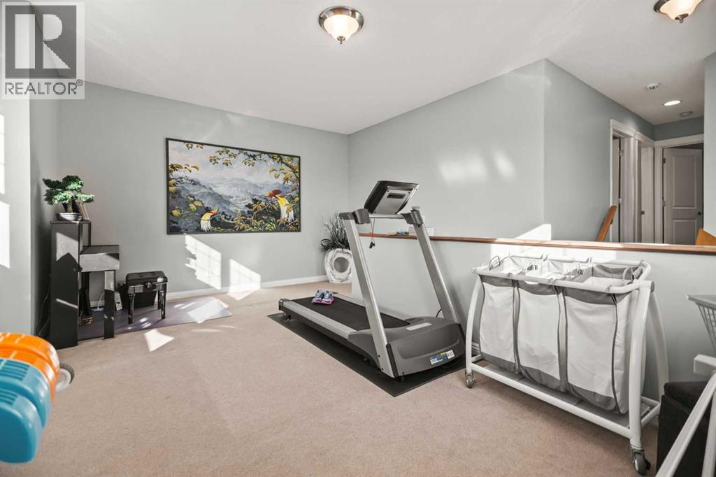 232 Sunset Close, Cochrane