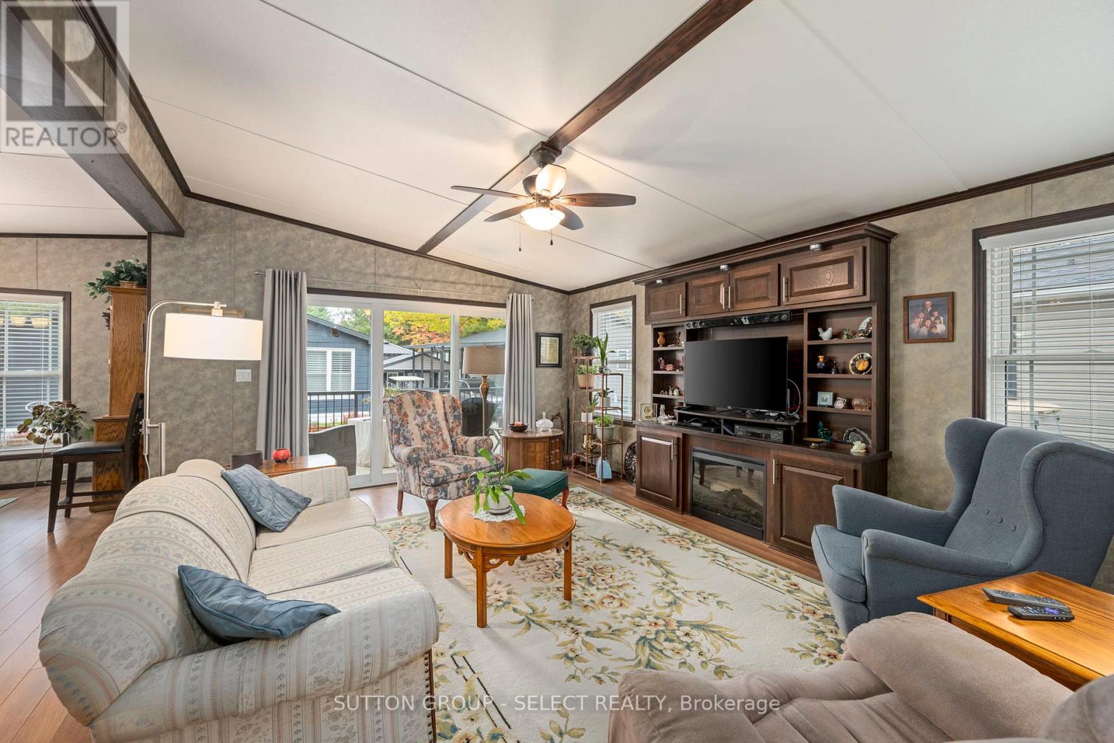 #131 22790 AMIENS ROAD - 9