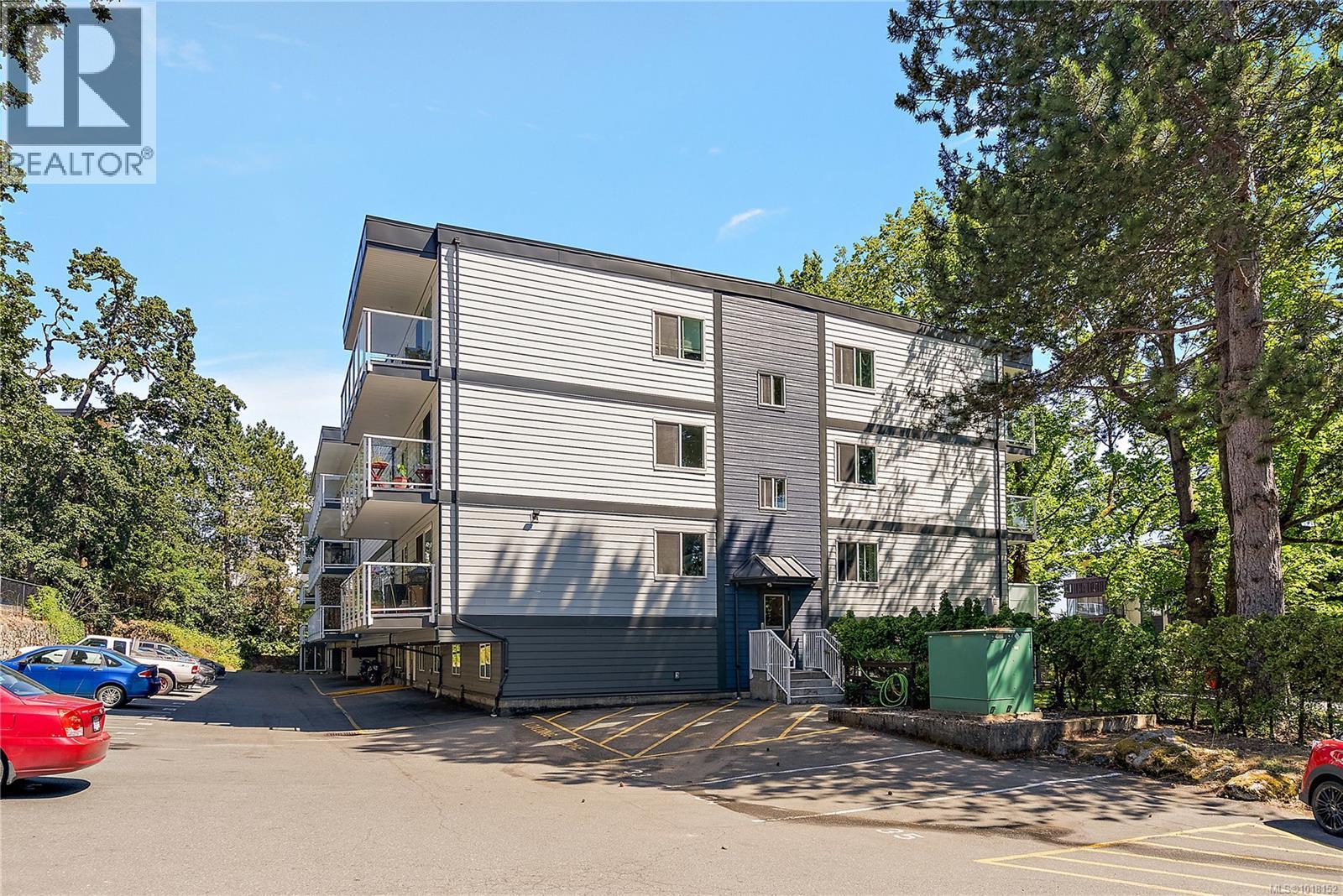 101 1124 Esquimalt Rd, Esquimalt