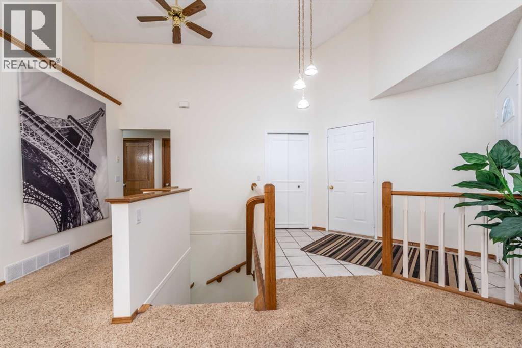 Single Family House Bungalow for Sale in  Douglas Woods Drive SE Douglasdale/Glen Calgary 