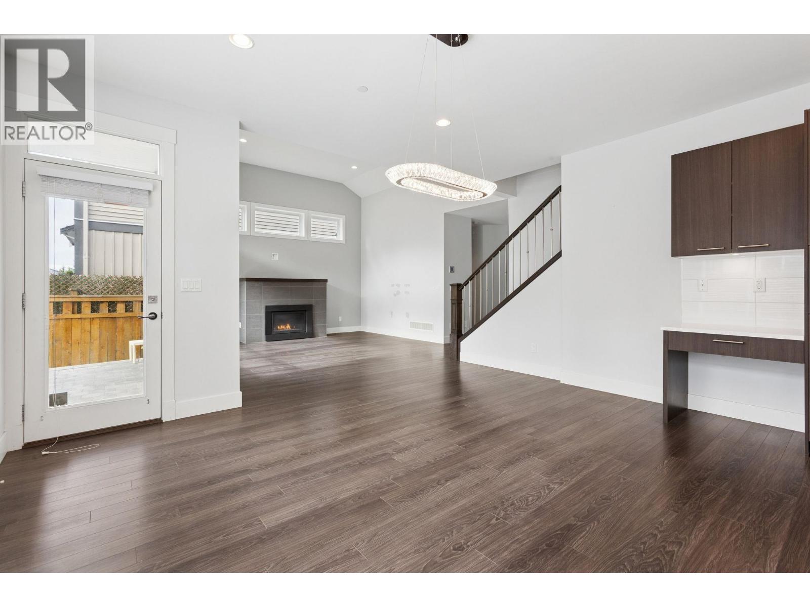 4668 ROBIN Lane, Tsawwassen