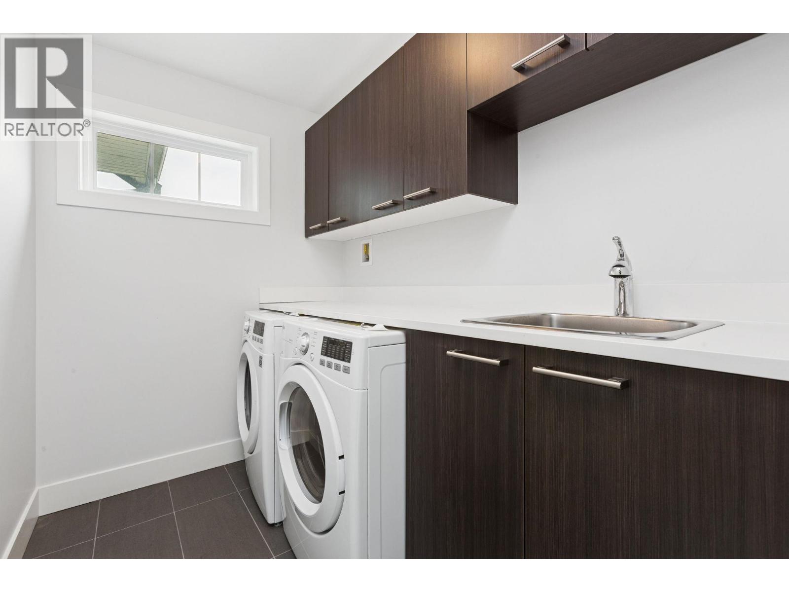 4668 ROBIN Lane, Tsawwassen