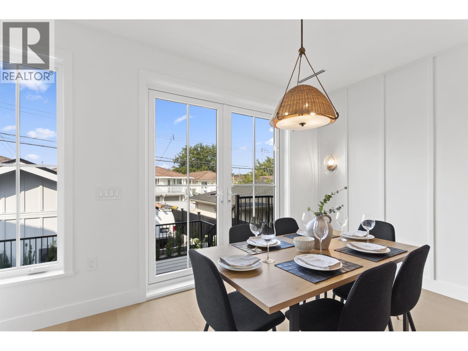 2 4315 ALBERT STREET, Burnaby