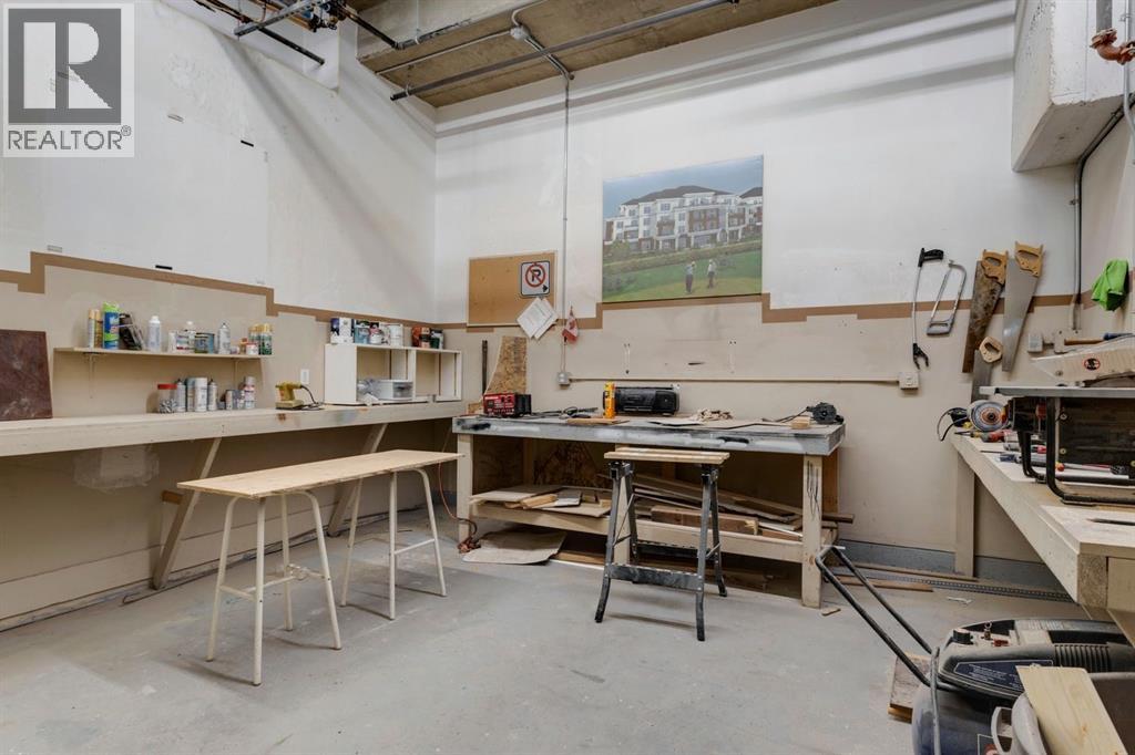 Single Family House for Sale in   Hemlock Crescent SW Spruce Cliff Calgary 