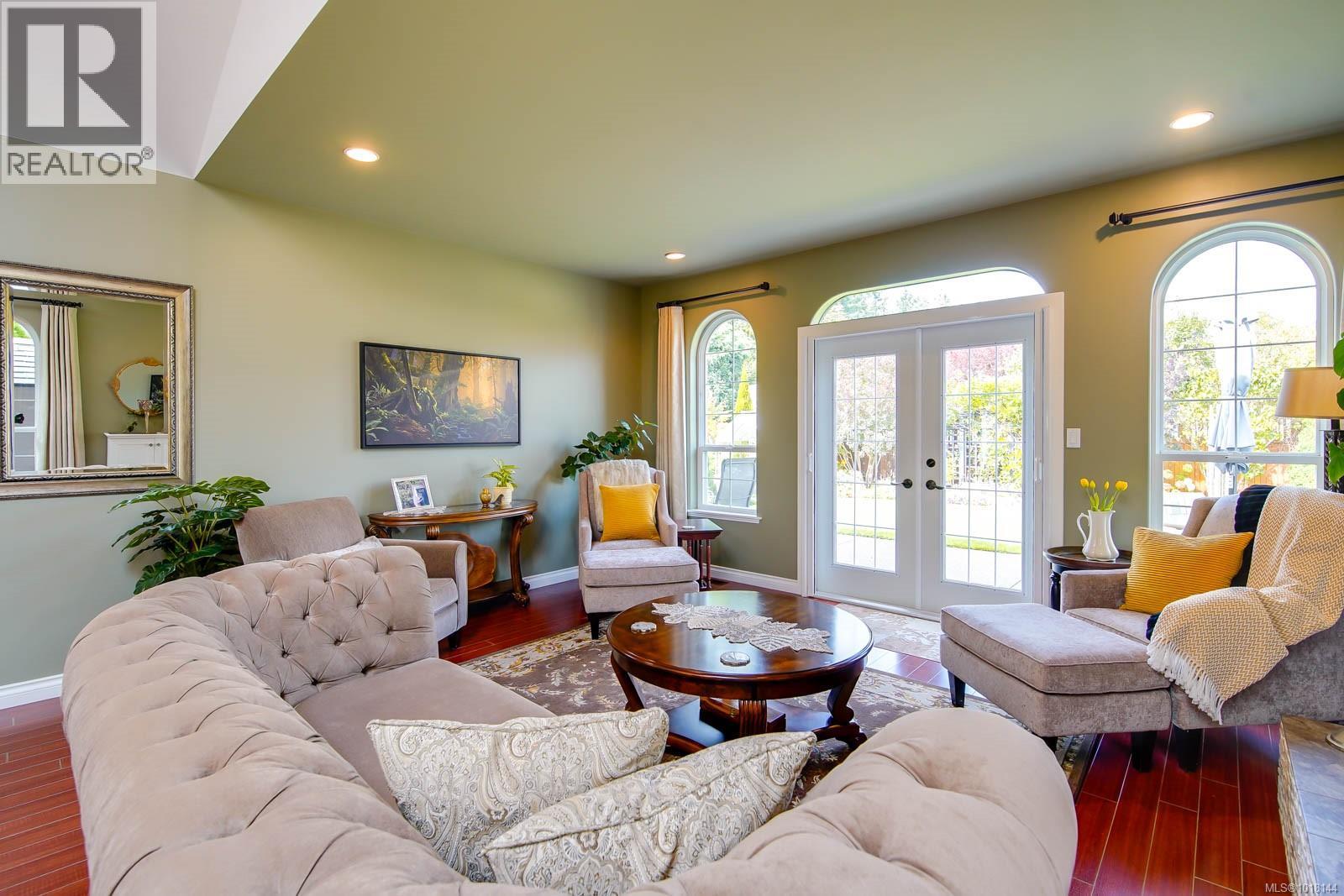 4025 SHAUGHNESSY ST - 5