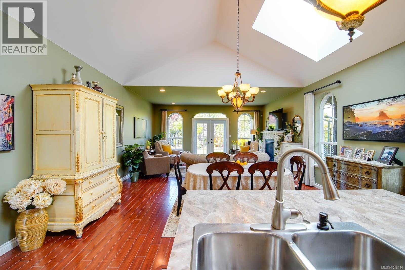 4025 SHAUGHNESSY ST - 9