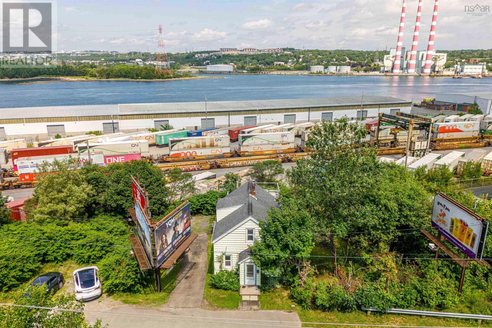 Property 24 of 32 of 3709 Barrington Street