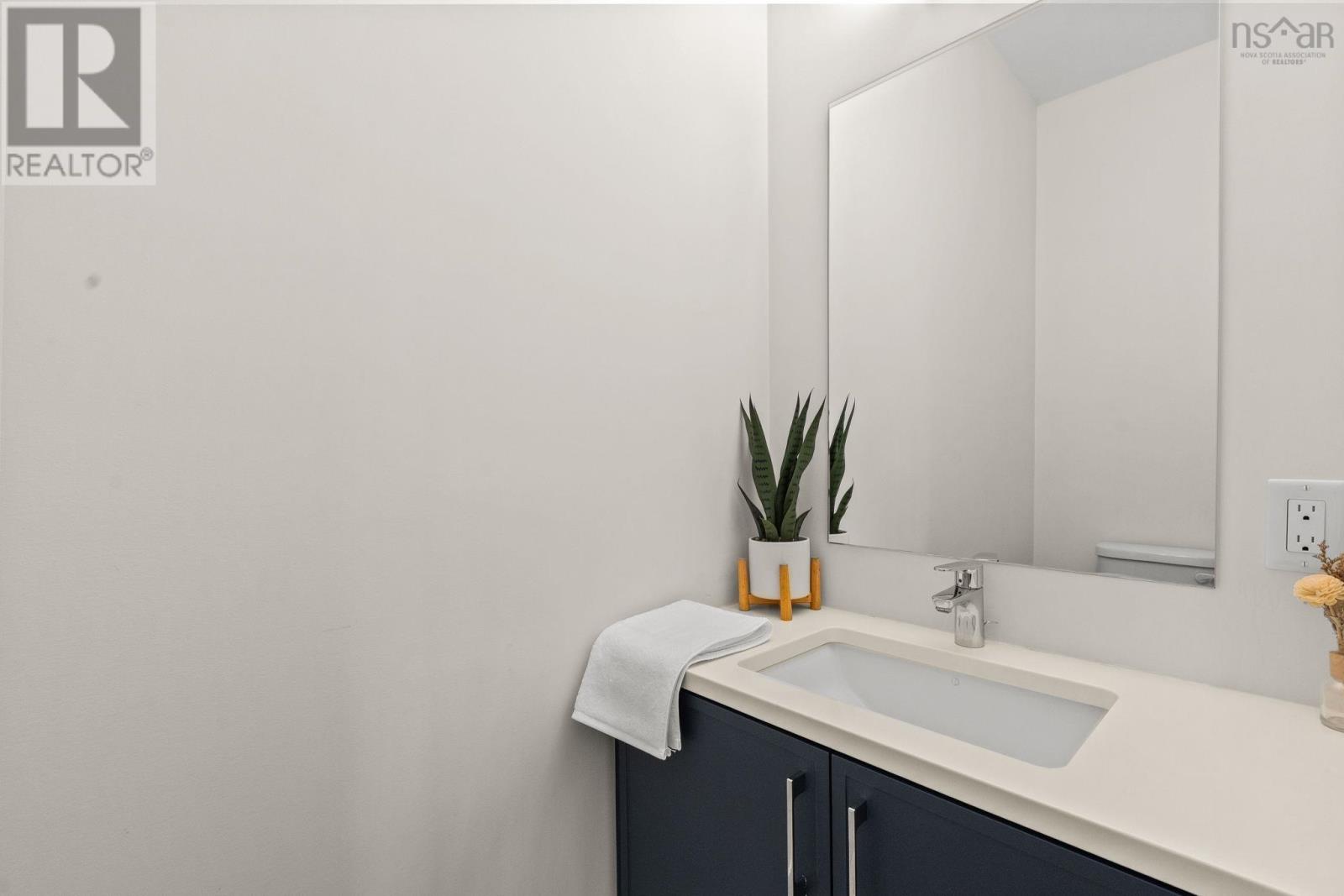 Property 25 of 50 of 52 Innsbrook Way