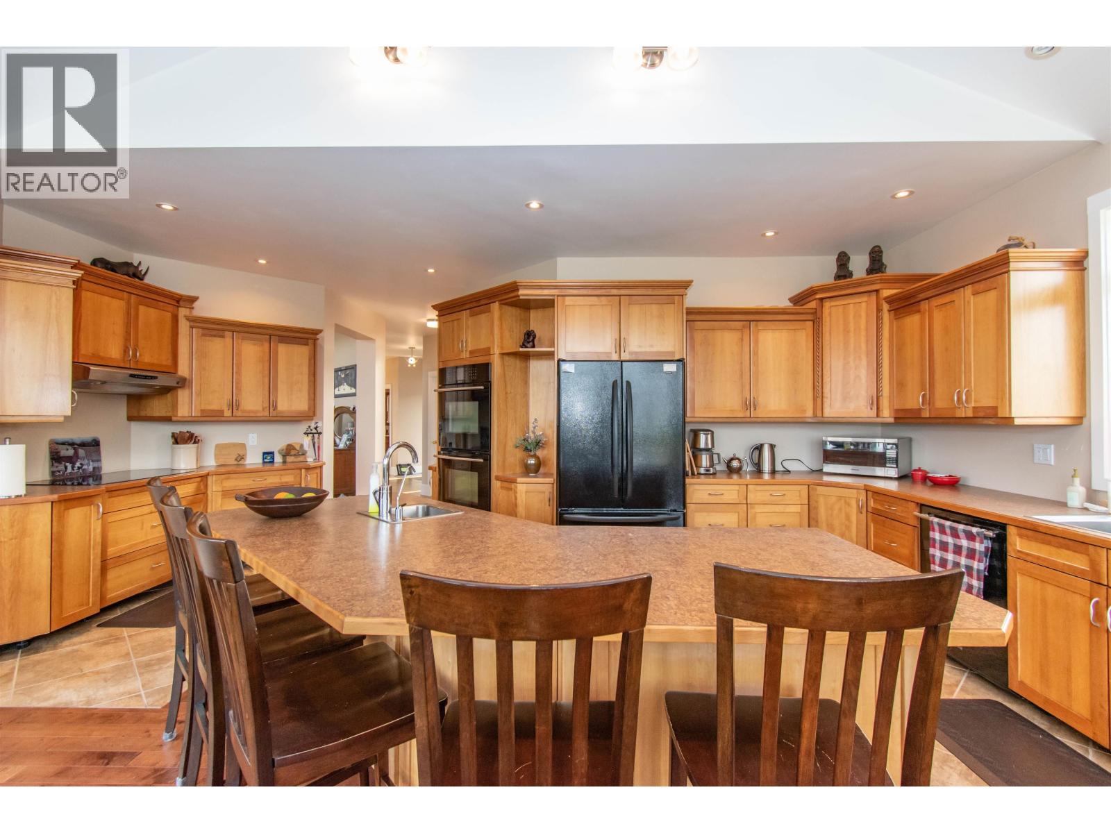 8020 HISLOP ROAD, Telkwa