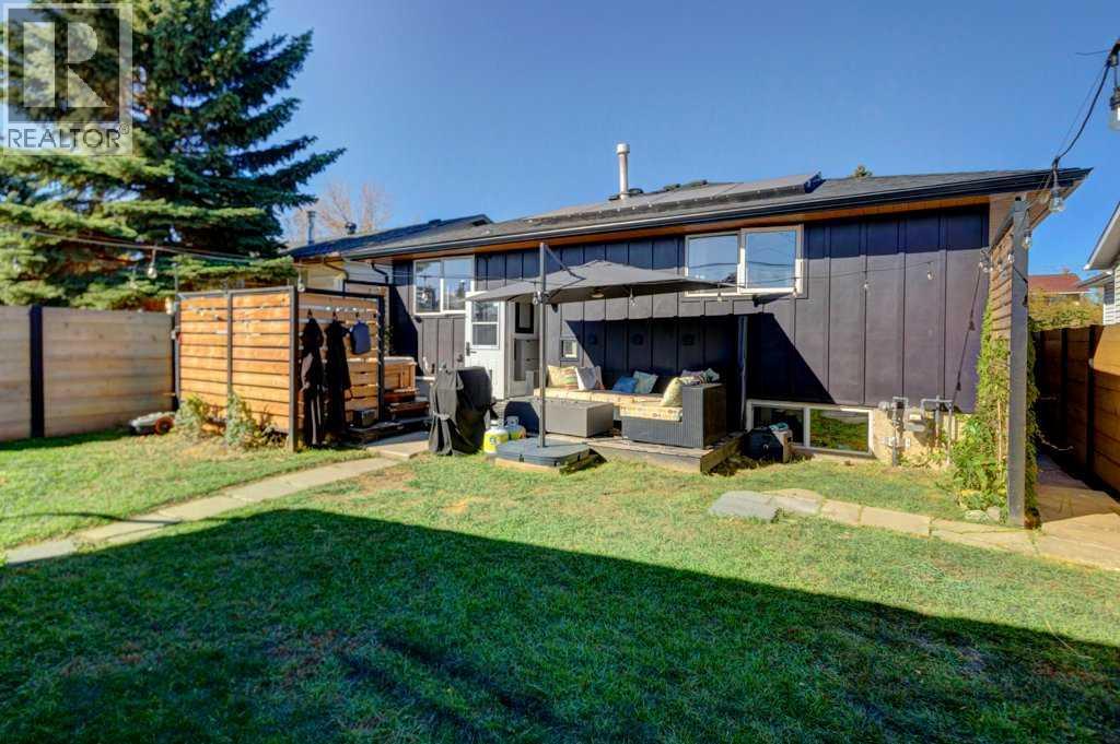 Single Family House Bungalow for Sale in  Doverville Crescent SE Dover Calgary 