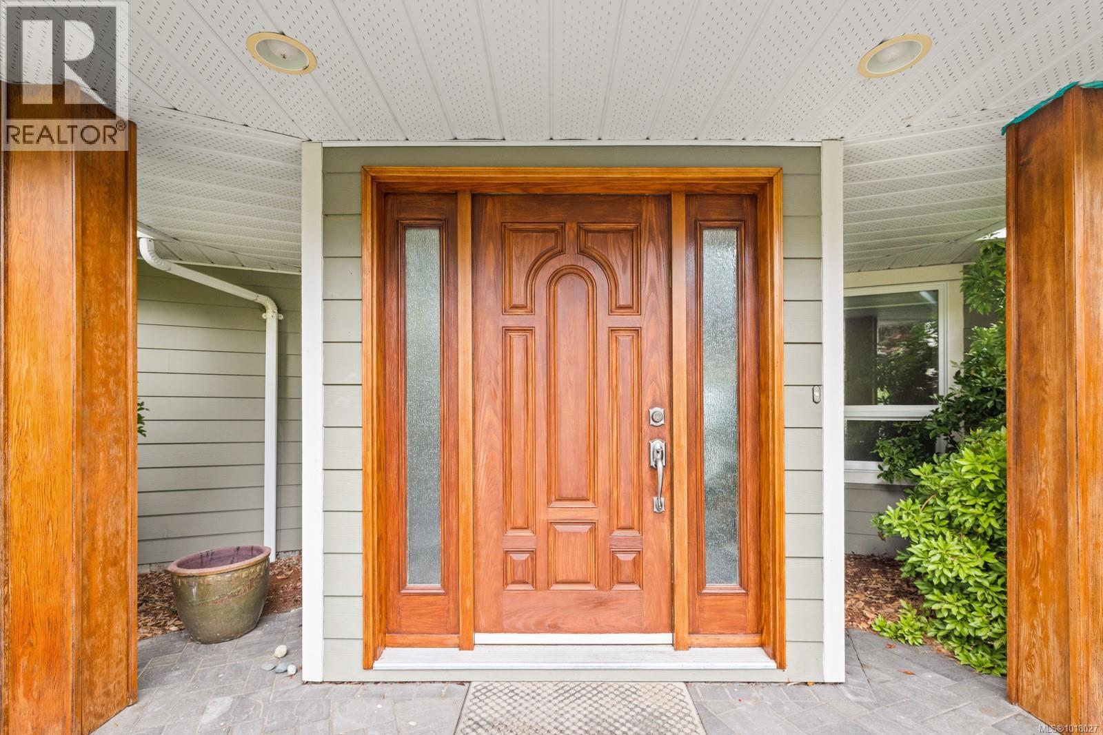  2509 Mill Bay Road, Mill Bay