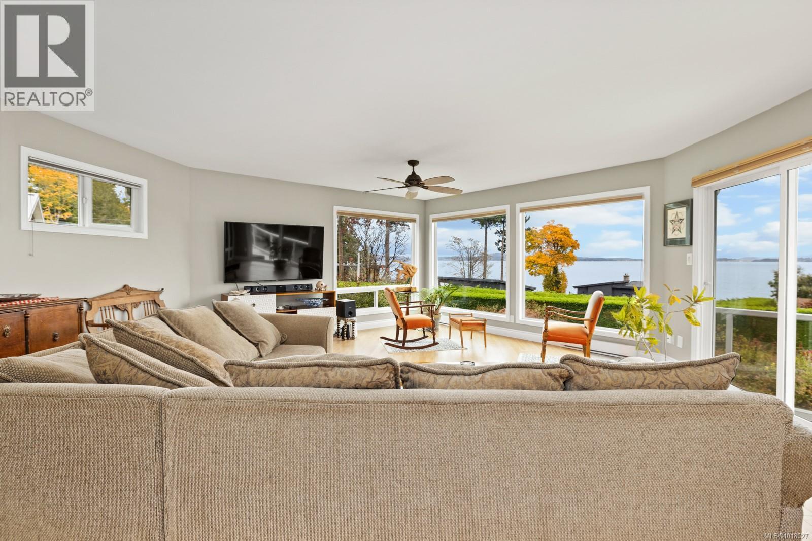  2509 Mill Bay Road, Mill Bay