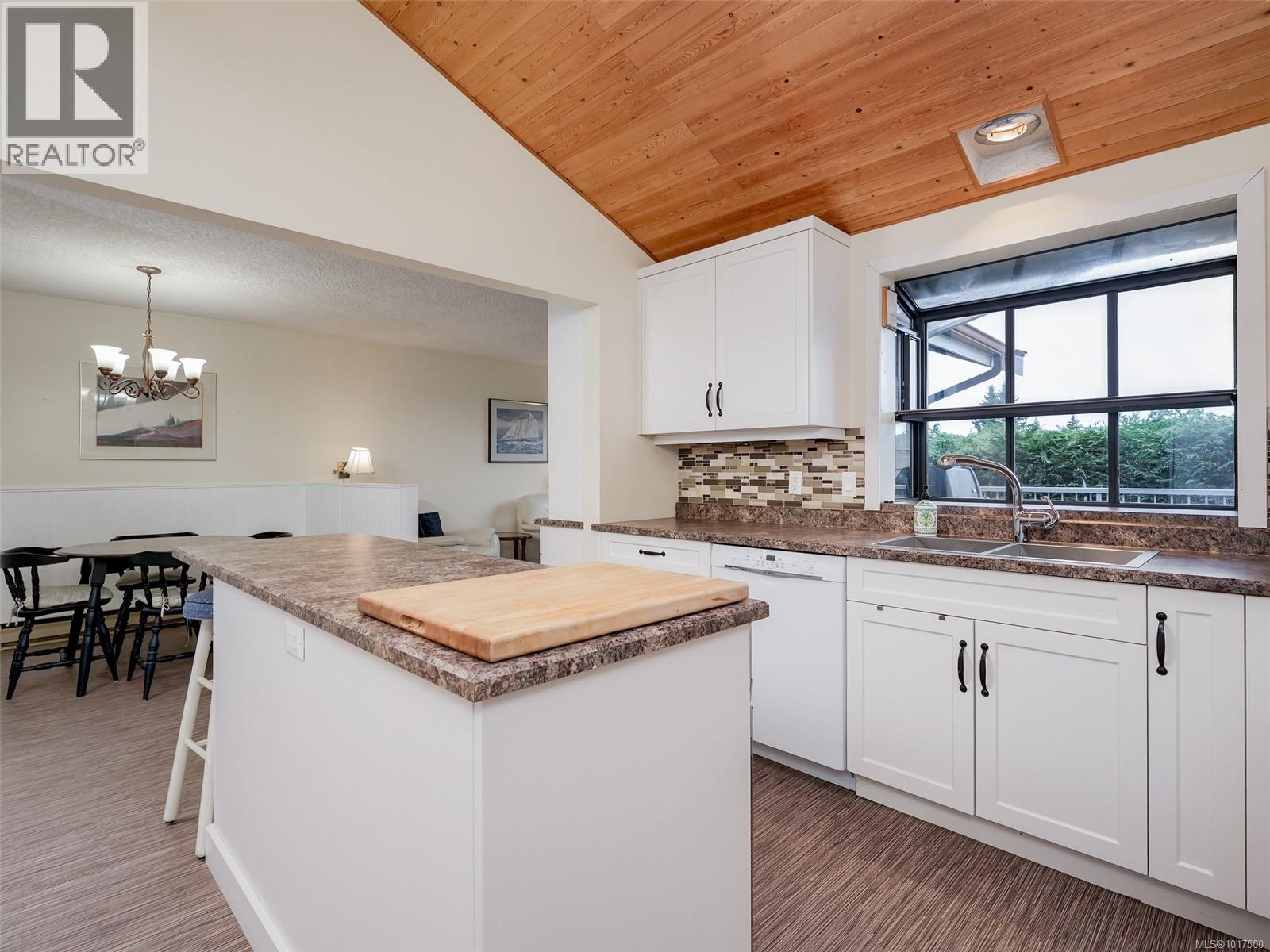  3198 Ilona Place, Colwood