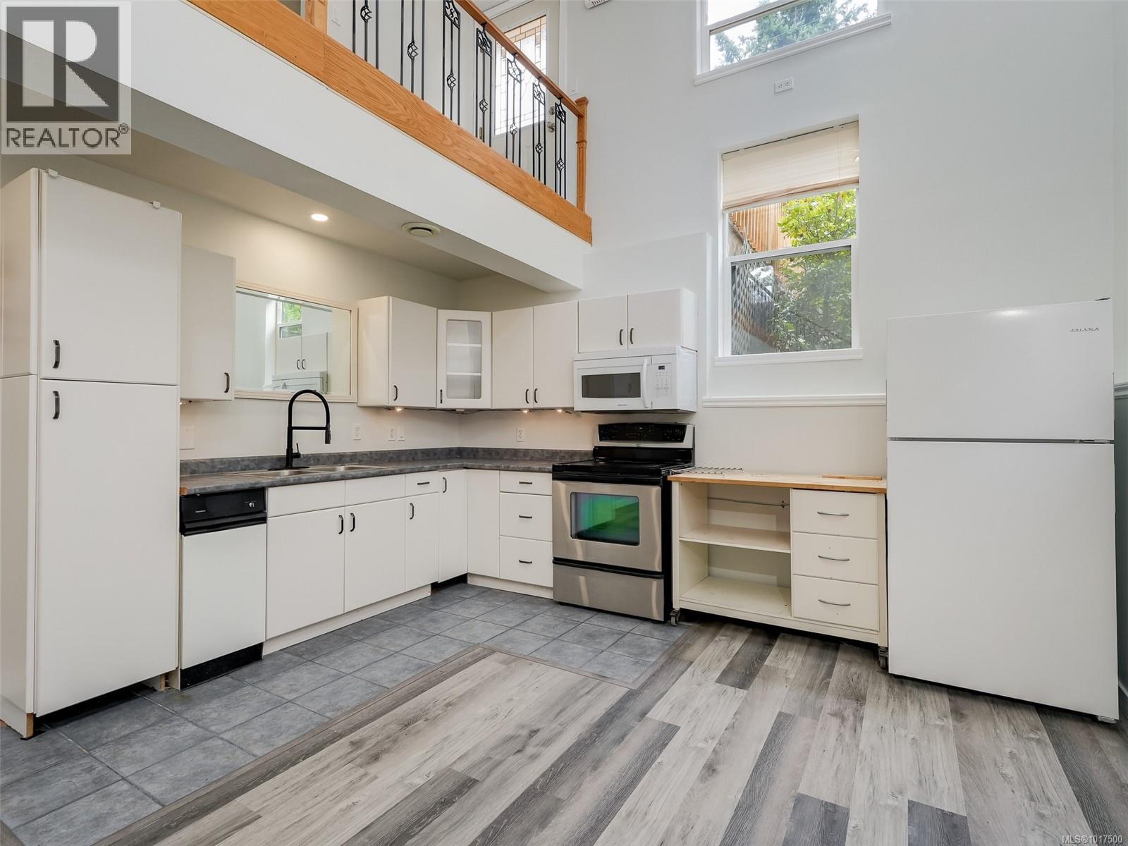  3198 Ilona Place, Colwood