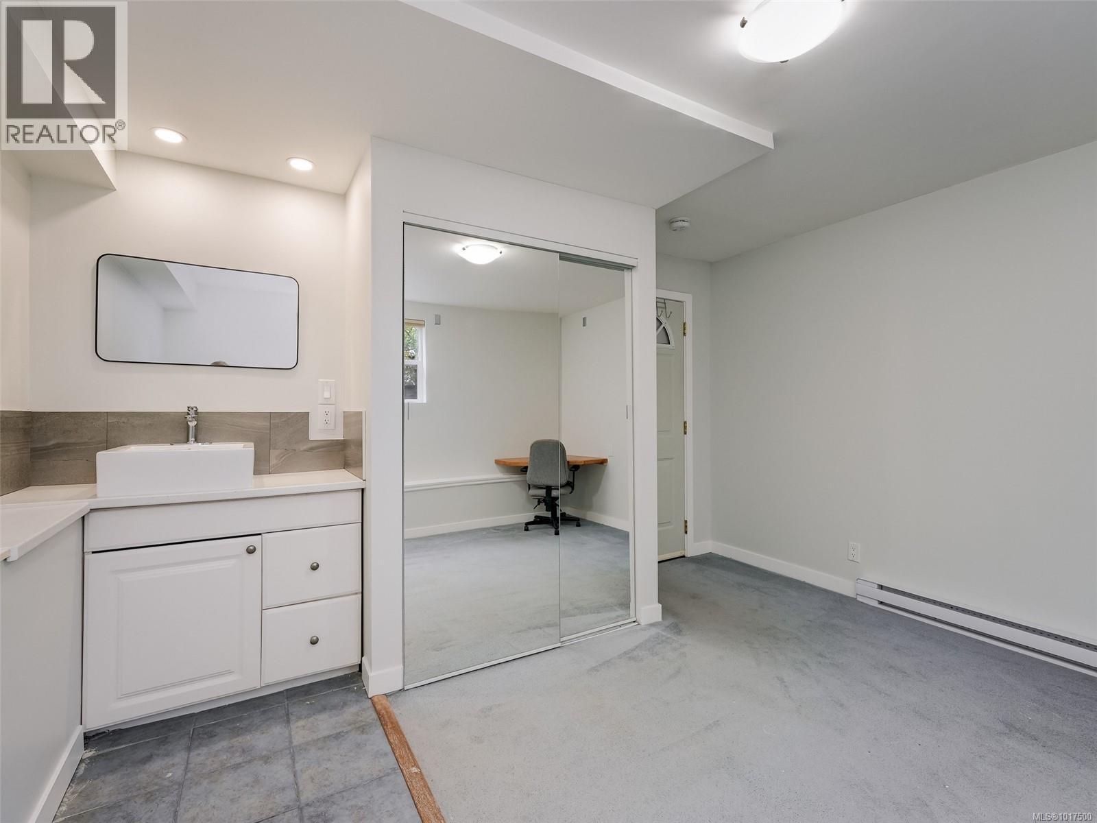  3198 Ilona Place, Colwood