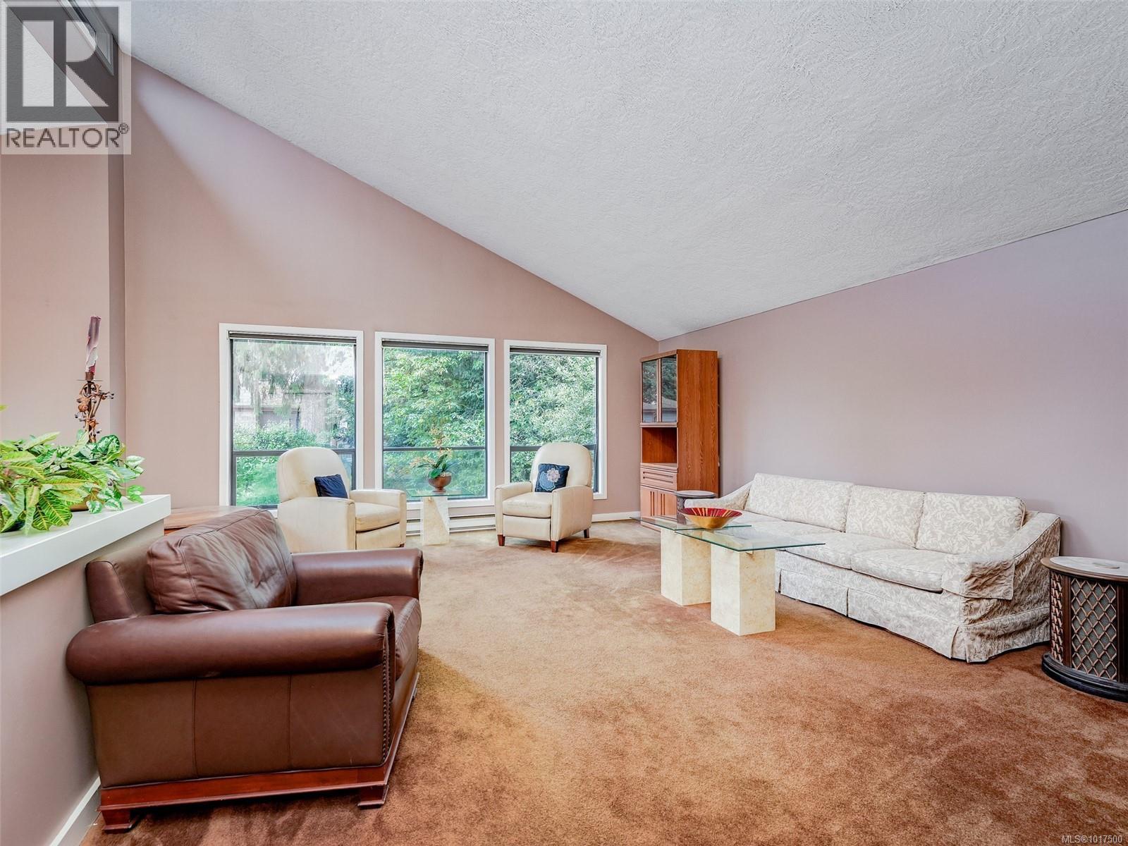  3198 Ilona Place, Colwood