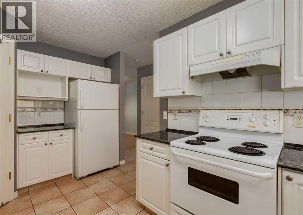 Single Family House for Sale in   Avenue NE Tuxedo Park Calgary 