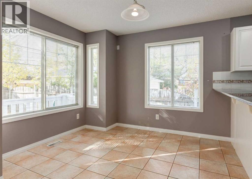 Single Family House for Sale in   Avenue NE Tuxedo Park Calgary 