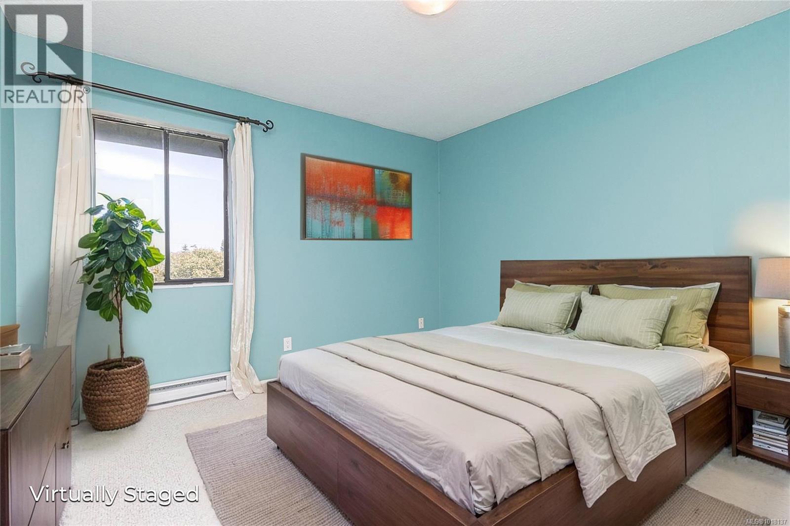 412 1655 Begbie Street, Victoria