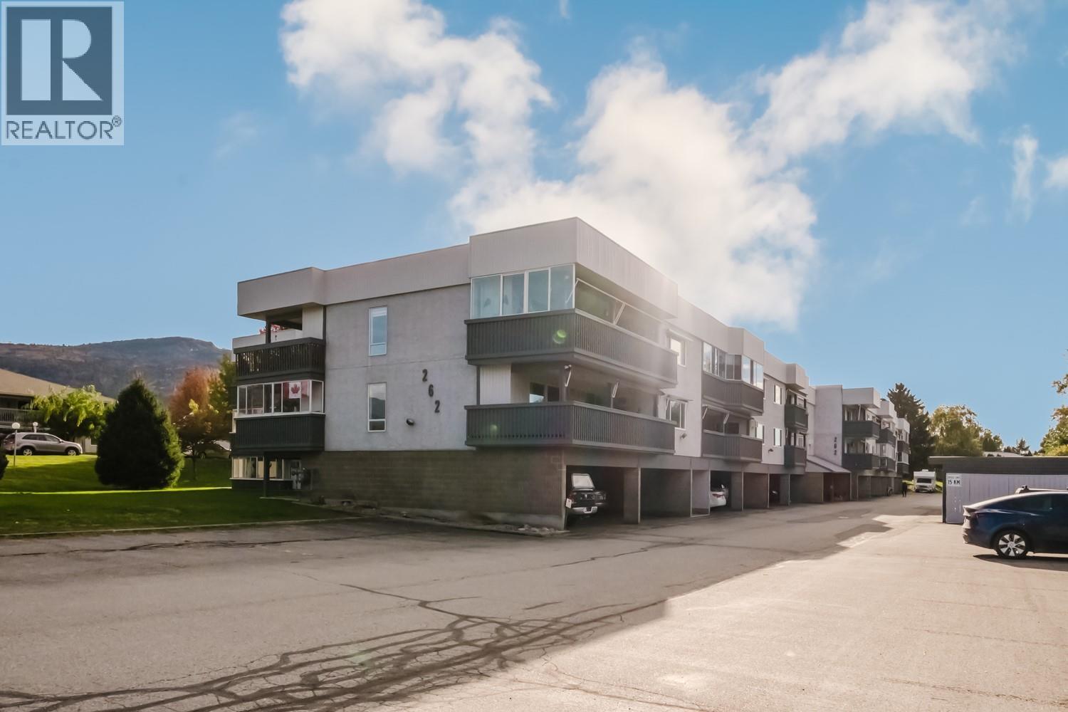 104 262 KINNEY Avenue, Penticton