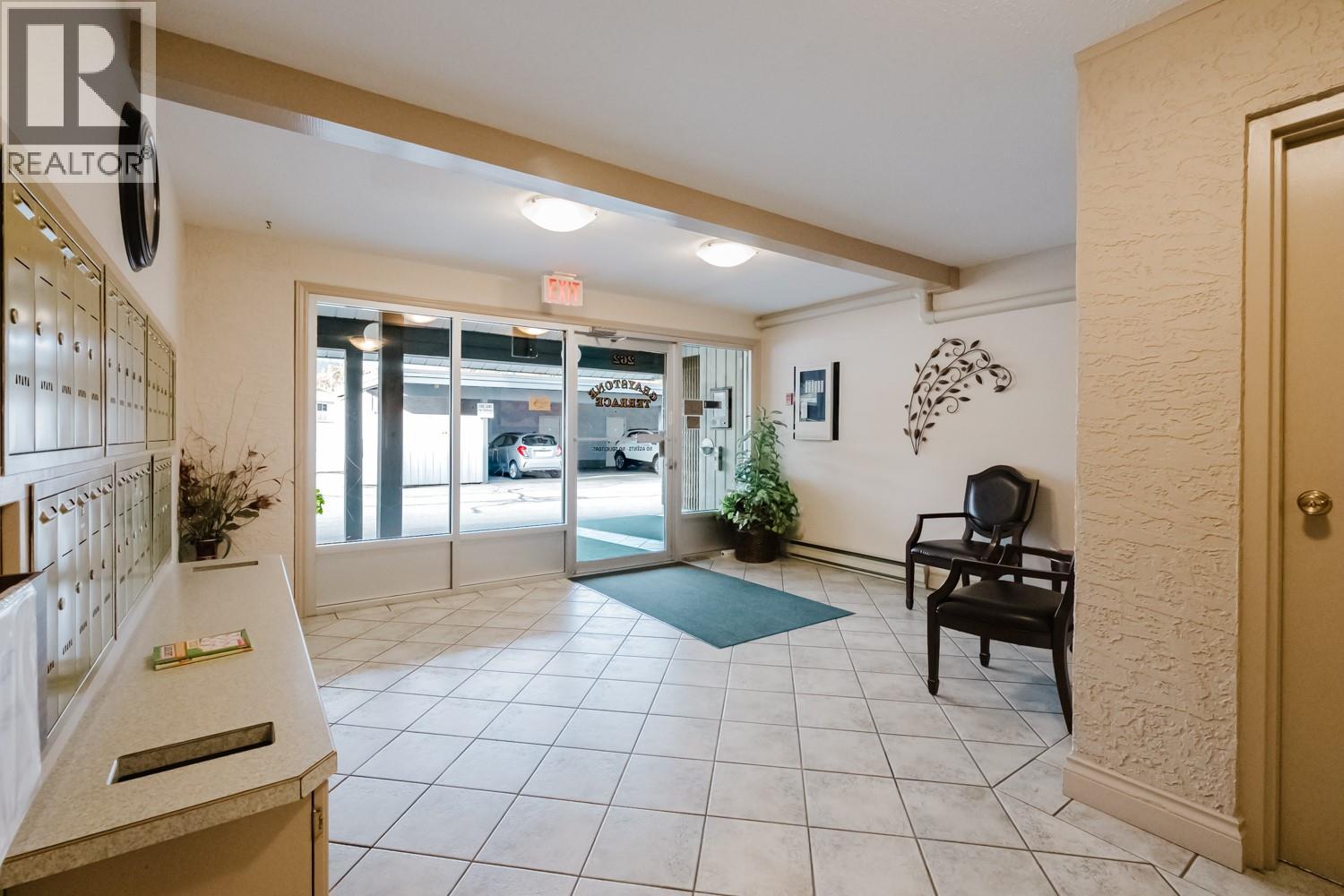 104 262 KINNEY Avenue, Penticton