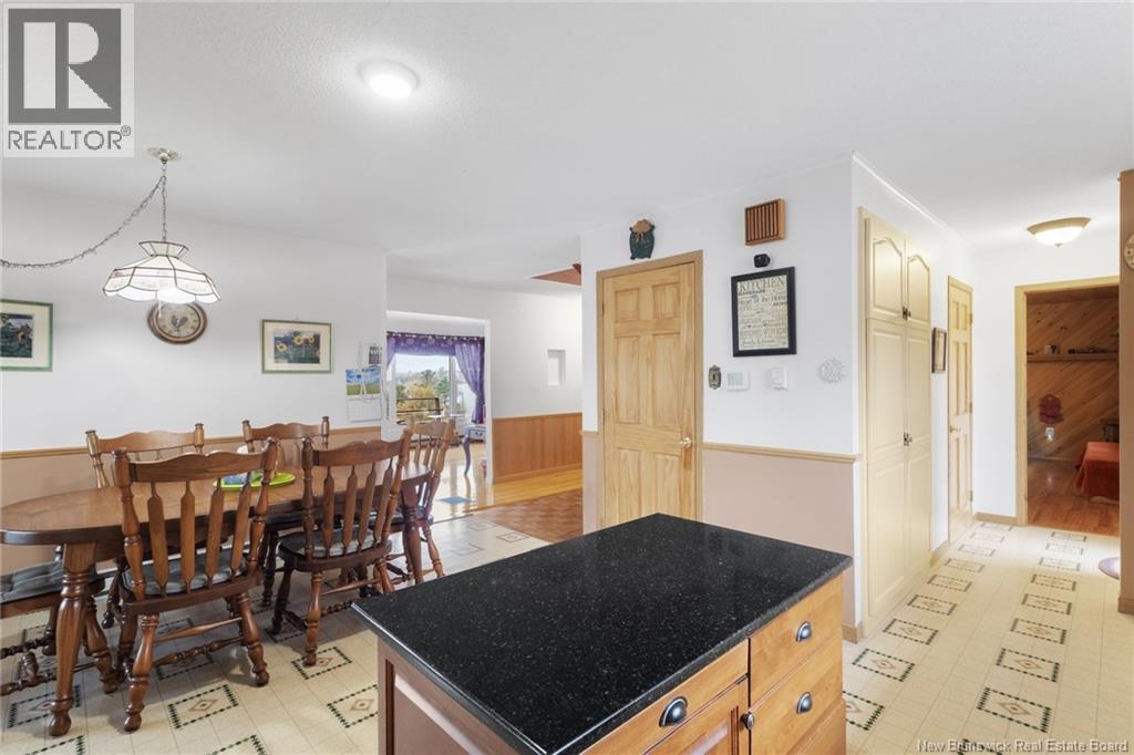 560 Main Street - 17