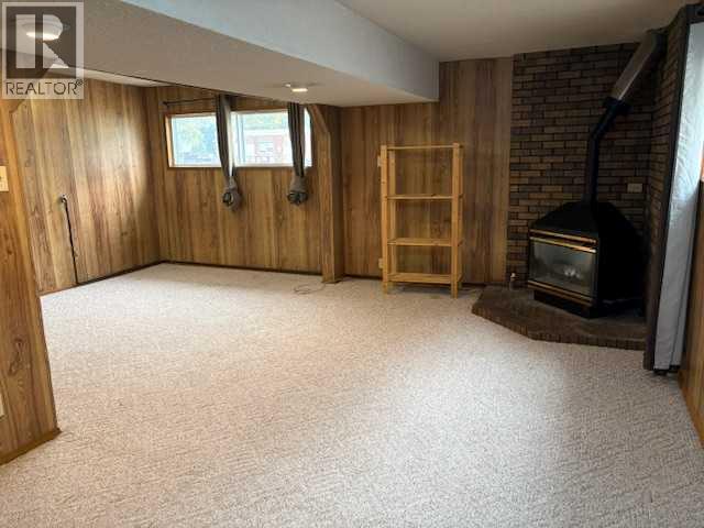 Single Family House 4 Level for Sale in   Avenue S Victoria Park Lethbridge 