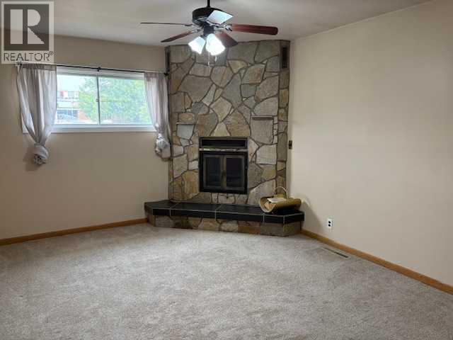 Single Family House 4 Level for Sale in   Avenue S Victoria Park Lethbridge 