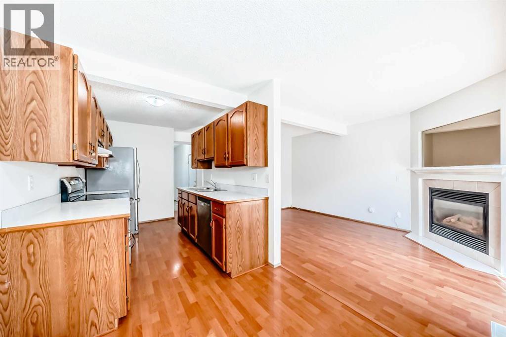 Single Family House for Sale in  Shawinigan Drive SW Shawnessy Calgary 