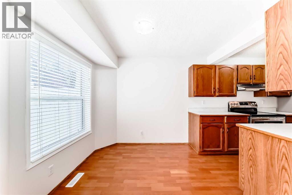 Single Family House for Sale in  Shawinigan Drive SW Shawnessy Calgary 