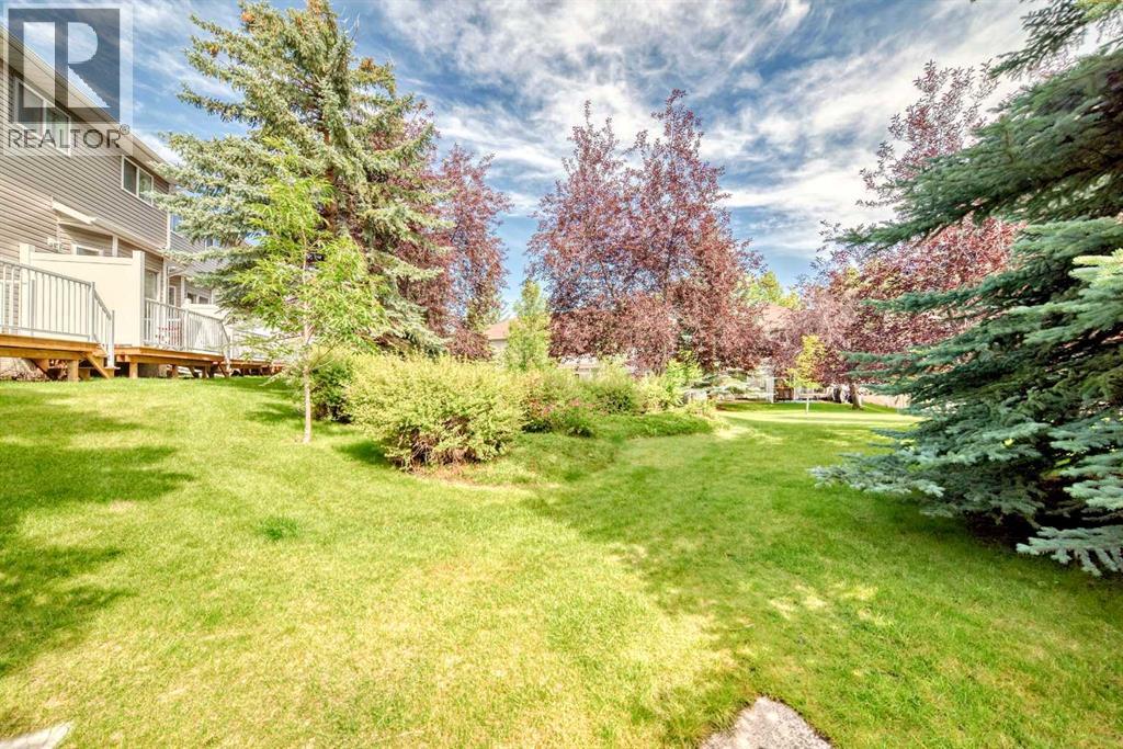 Single Family House for Sale in  Shawinigan Drive SW Shawnessy Calgary 