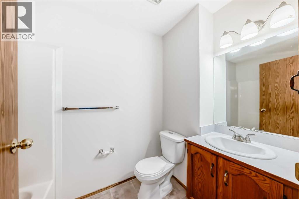 Single Family House for Sale in  Shawinigan Drive SW Shawnessy Calgary 