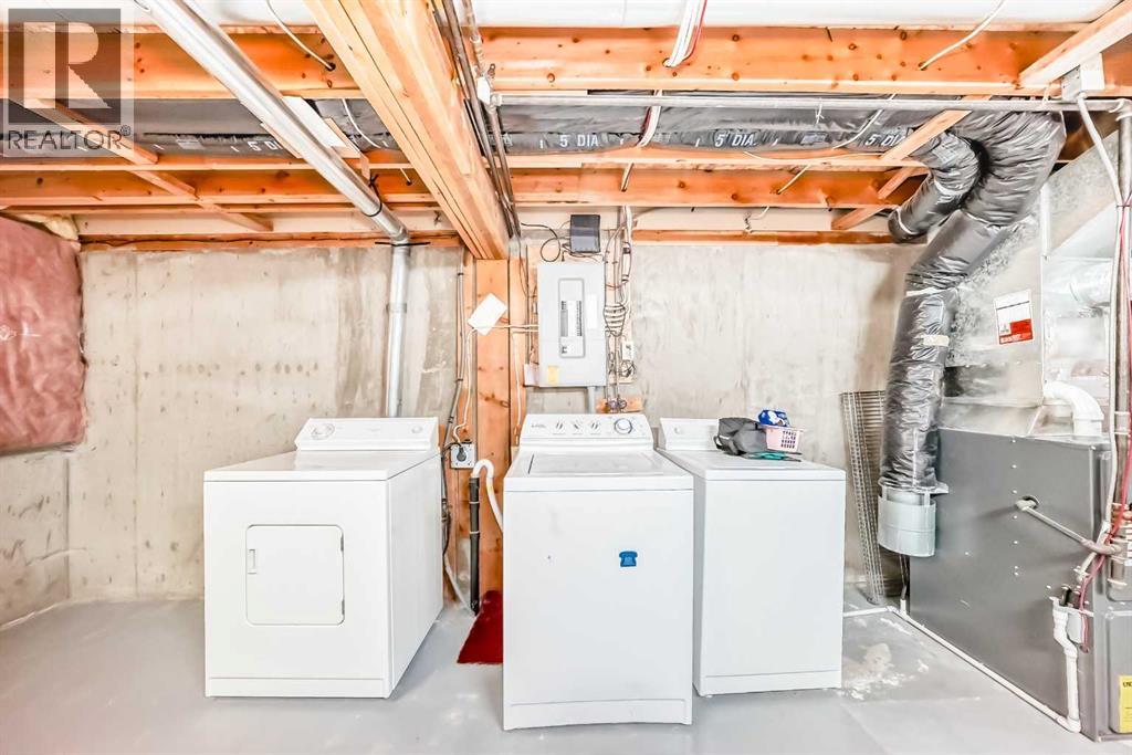 Single Family House for Sale in  Shawinigan Drive SW Shawnessy Calgary 