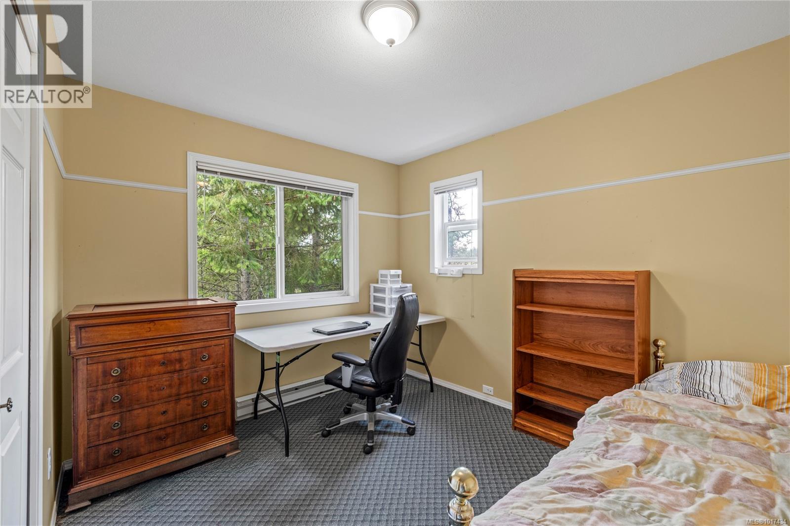 2869 Hemlock Dr, Nanoose Bay